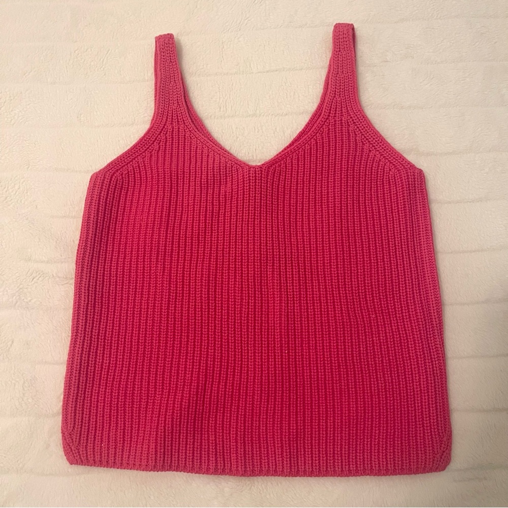 Express knit crop top.